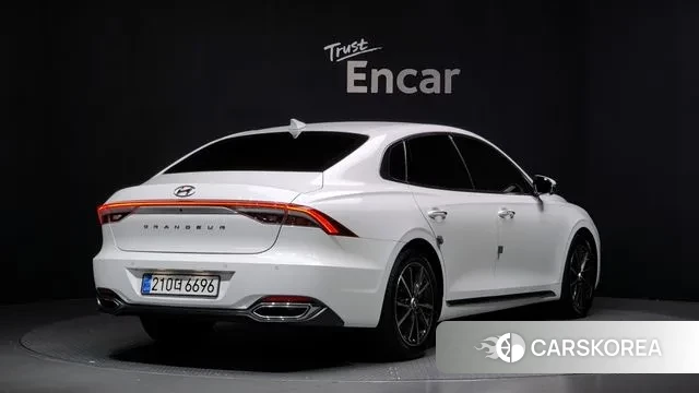 Hyundai The New Grandeur IG id 3016563 из Кореи 12