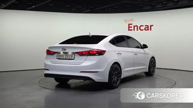 Hyundai Avante AD id 3641626 из Кореи 12