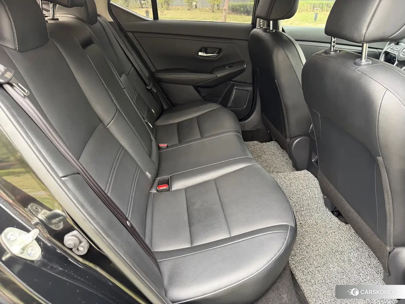 Nissan Sylphy 2024 Черный из Китая, фото 2