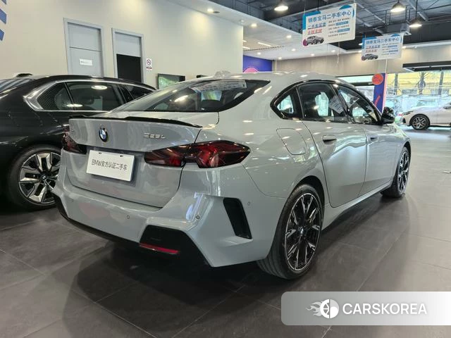 BMW 2 series 2025 Серебристо-серый из Китая, фото 2
