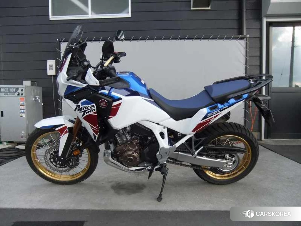 Проданный Honda CRF1100L AFRICA TWIN ADV ES DCT 2024 из Японии, фото 2