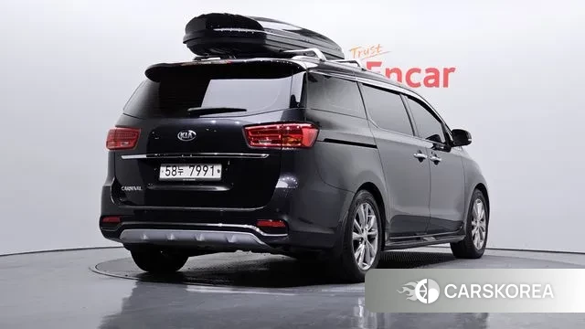 Kia The New Carnival id 3672502 из Кореи 12