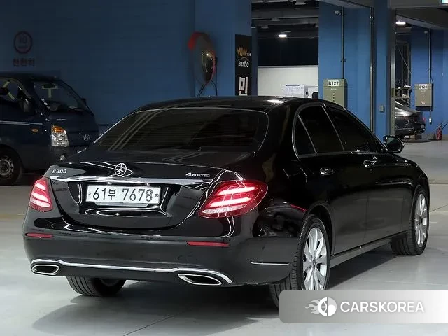 Mercedes-Benz E-Class W213 id 3350996 из Кореи 12
