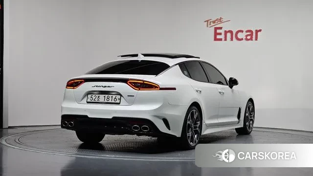 Kia Stinger id 3429418 из Кореи 12