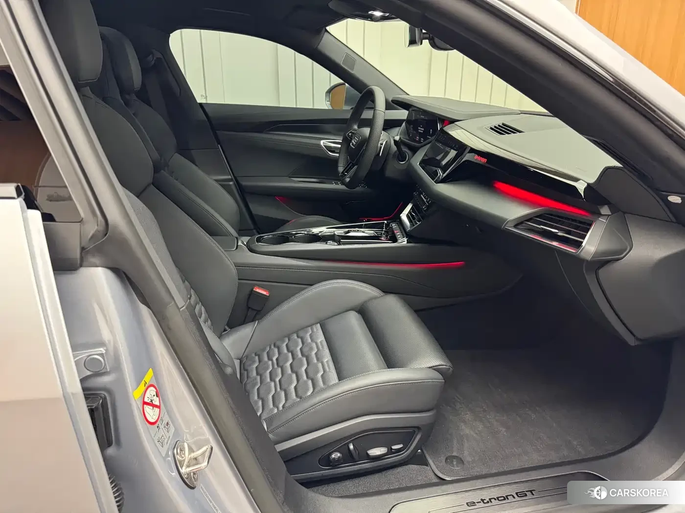 Audi e-tron GT id 4554074 из Китая 12
