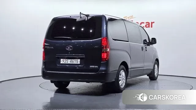 Hyundai The New Grand Starex id 3039521 из Кореи 12