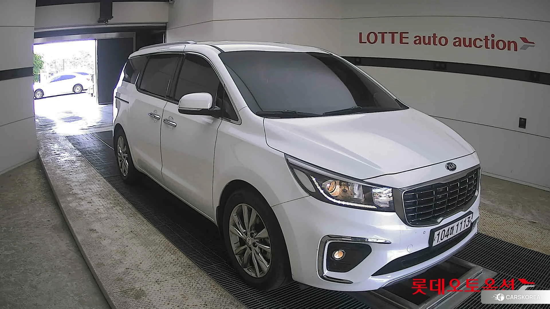 Kia Carnival id 4289585 из Кореи 12