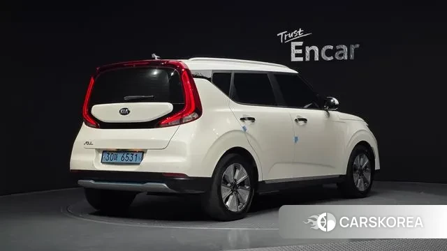 Kia Soul Booster EV id 3336323 из Кореи 12