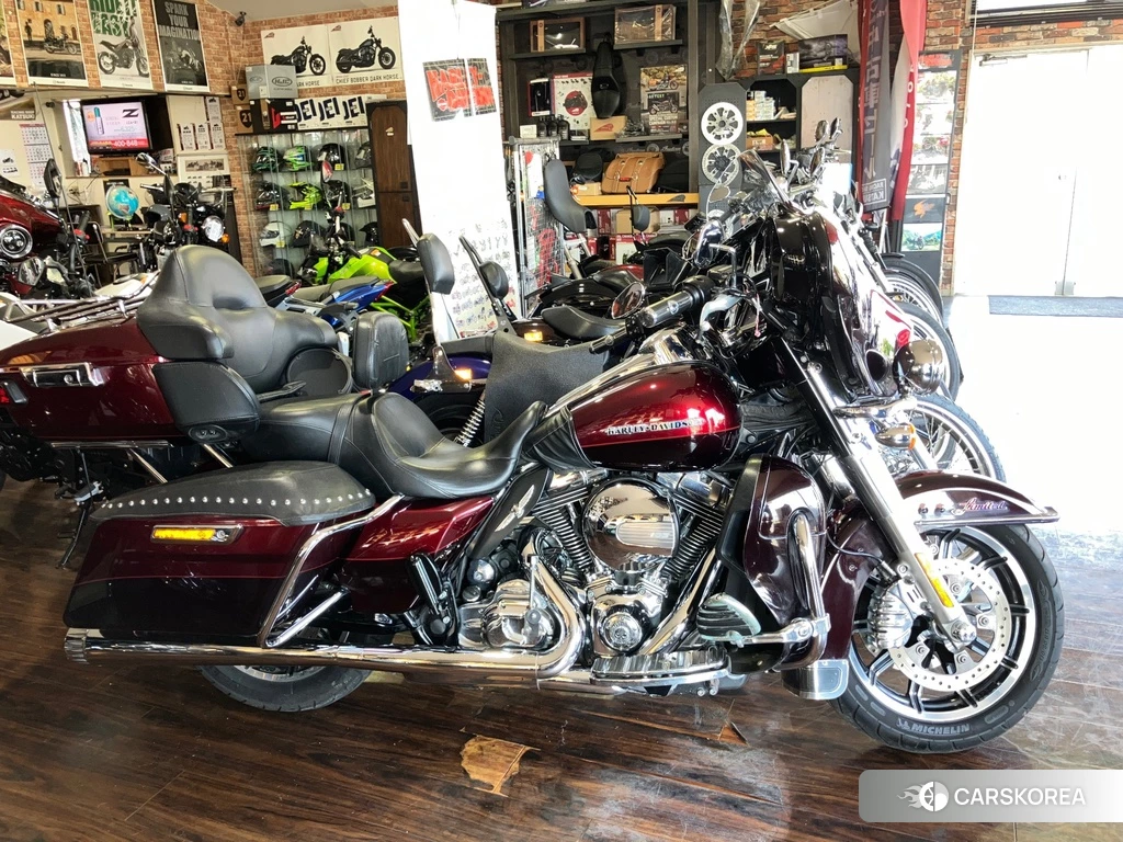 Проданный Harley-Davidson Ultra Glide FLHTKL 2015 из Японии