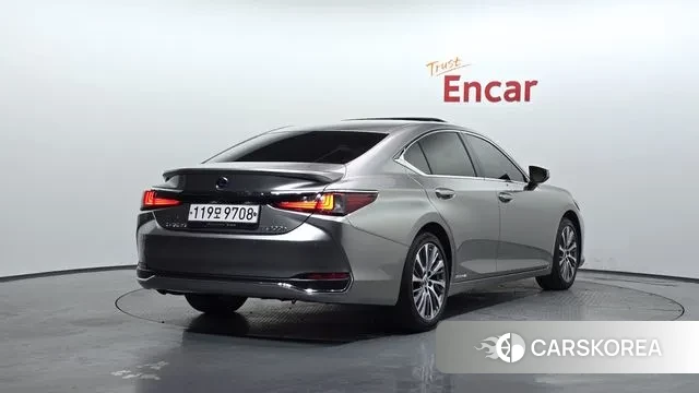 Lexus ES300h 7th generation id 3592550 из Кореи 12