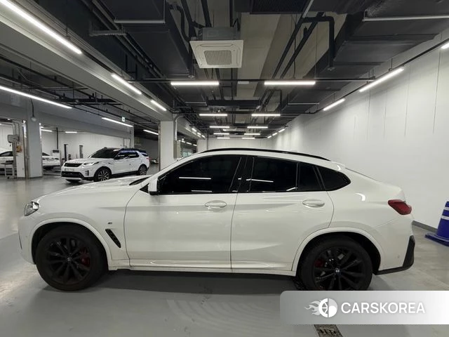 BMW X4 (G02) 2025 Белый из Кореи, фото 2