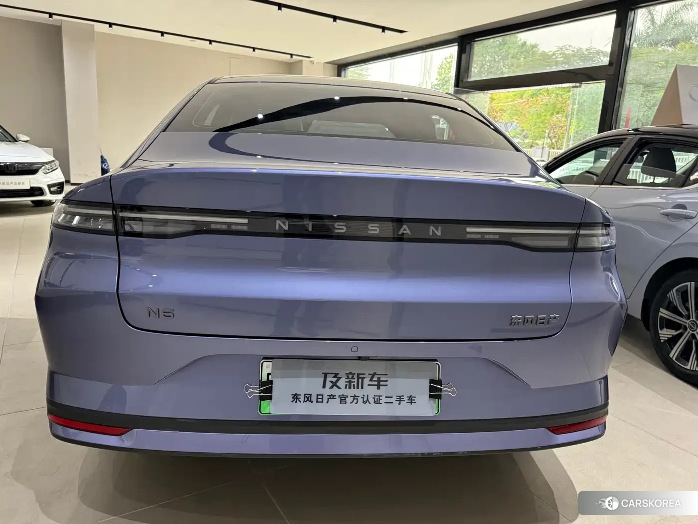 Nissan N6 id 4674302 из Китая 11