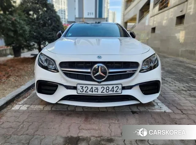 Mercedes-Benz E-Class W213 2019 Белый из Кореи, фото 2