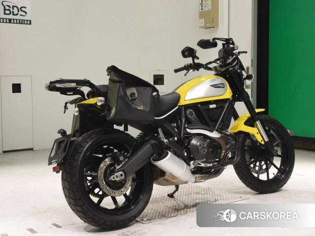Проданный Ducati SCRAMBLER ICON 2015 из Японии