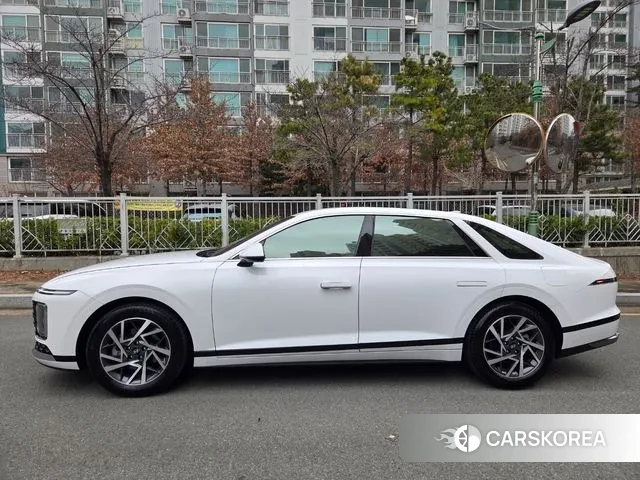 Hyundai Grandeur (GN7) id 3726183 из Кореи 12