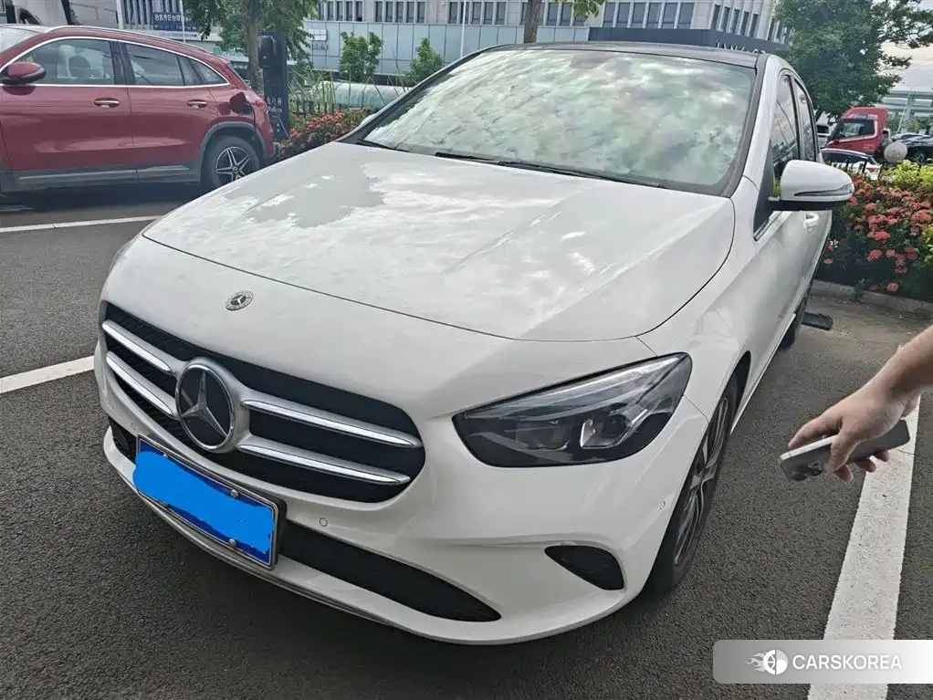 Mercedes-Benz B-class 2021 Белый из Китая, фото 2