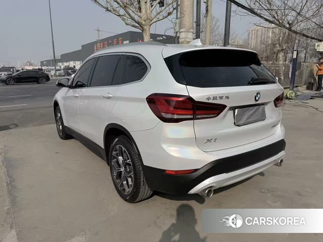 BMW X1 2022 Белый из Китая, фото 2