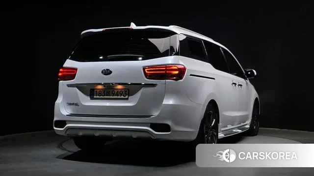 Kia The New Carnival id 2966420 из Кореи 12