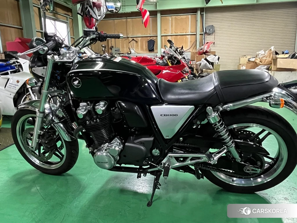 Проданный Honda CB1100 2010 из Японии