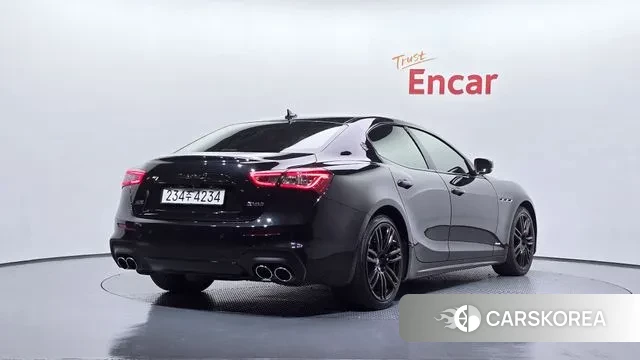 Maserati Ghibli id 3233834 из Кореи 12