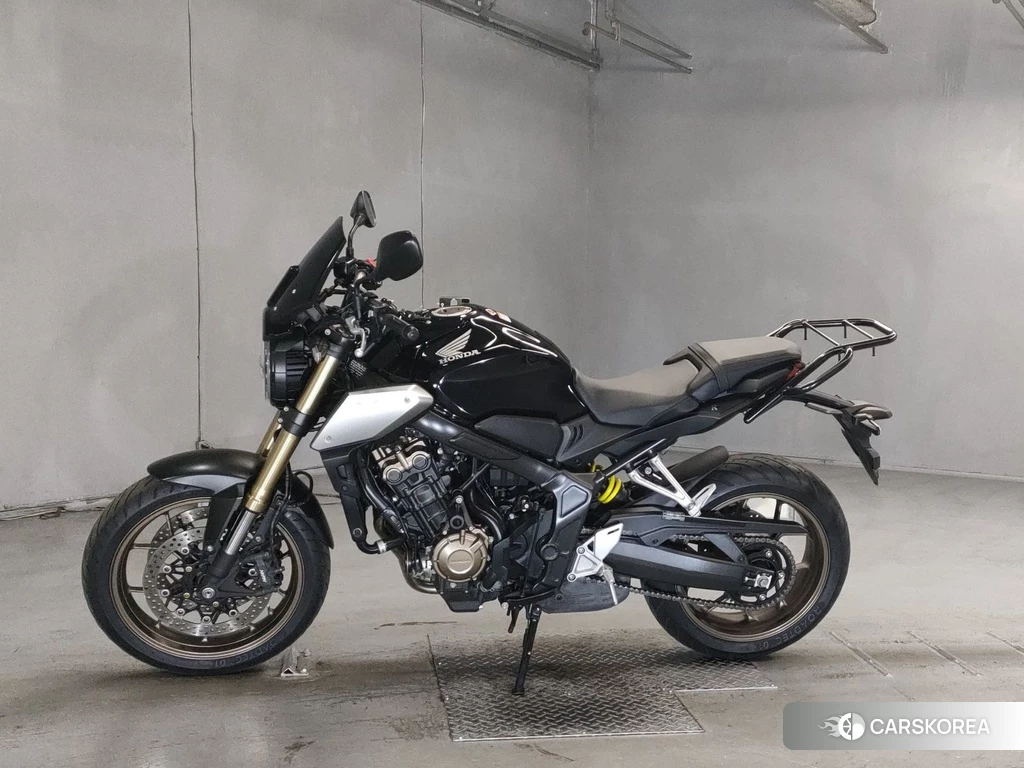 Проданный Honda CB650R 2020 из Японии, фото 2