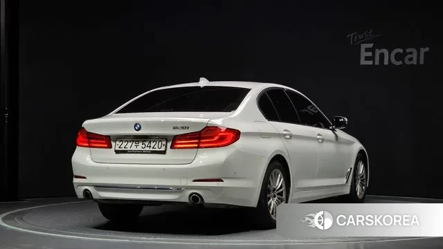 BMW 5 Series (G30) id 2970985 из Кореи 12