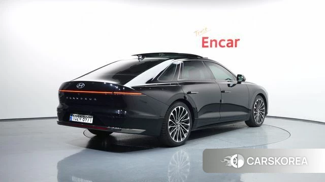 Hyundai Grandeur (GN7) id 4195113 из Кореи 12