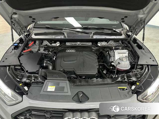 Audi Q5L id 4273082 из Китая 11
