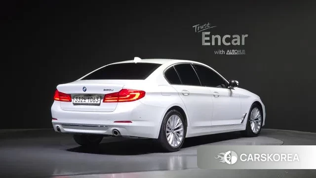 BMW 5 Series (G30) id 3050322 из Кореи 12