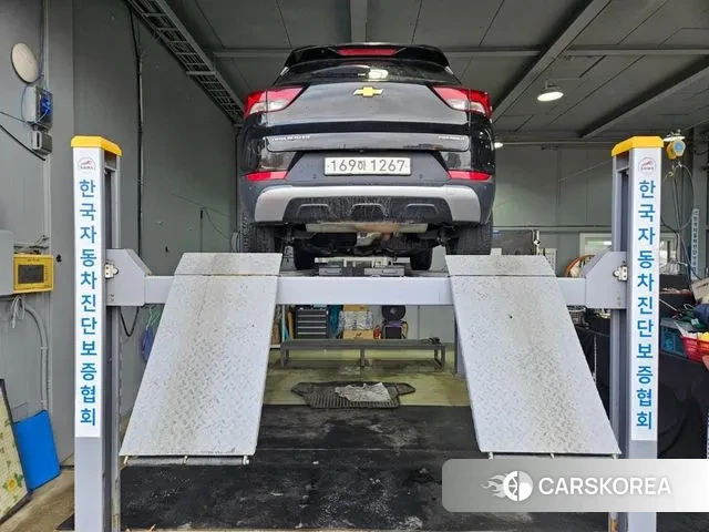 Chevrolet (GM Daewoo) Trailblazer 2022 Черный из Кореи, фото 2