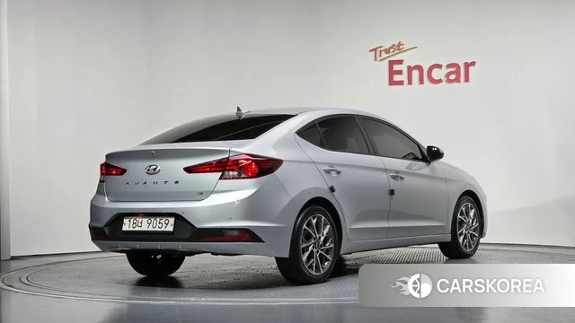 Hyundai The New Avante AD id 3905386 из Кореи 12