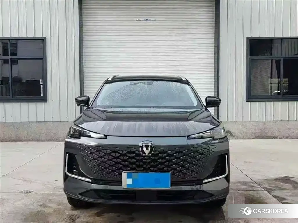 Chang'an Changan CS55PLUS 2024 Silver/gray из Китая, фото 2