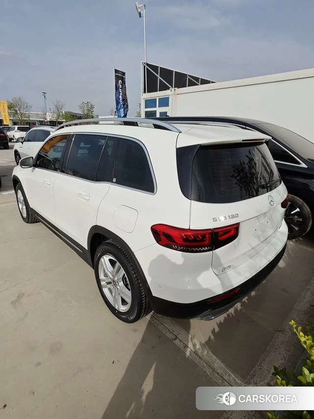 Mercedes-Benz GLB 2021 Белый из Китая, фото 4