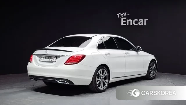 Mercedes-Benz C-Class W205 id 3636761 из Кореи 12