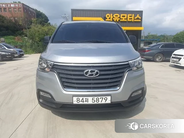 Hyundai The New Grand Starex id 3084907 из Кореи 10