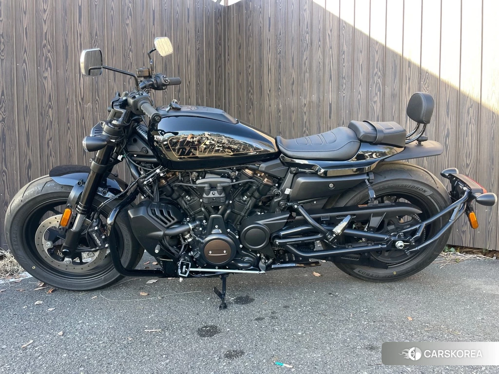 Проданный Harley-Davidson SPORTSTER S RH1250S 2023 из Японии