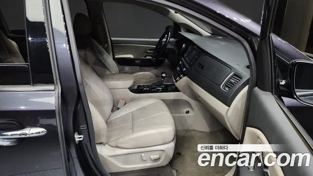 Kia The New Carnival id 2680448 из Кореи 12