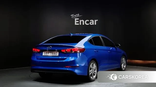 Hyundai Avante AD id 3429606 из Кореи 12