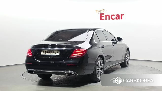 Mercedes-Benz E-Class W213 id 3828192 из Кореи 12