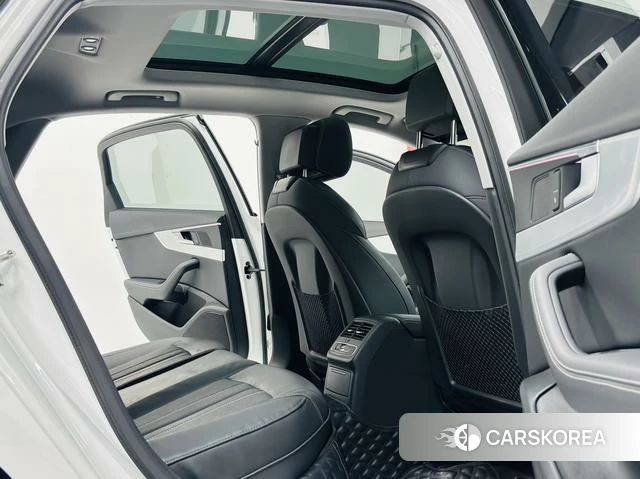 Audi A4L id 4277770 из Китая 8