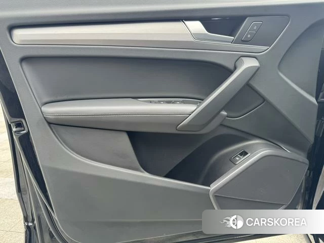 Audi Q5L id 4272704 из Китая 12