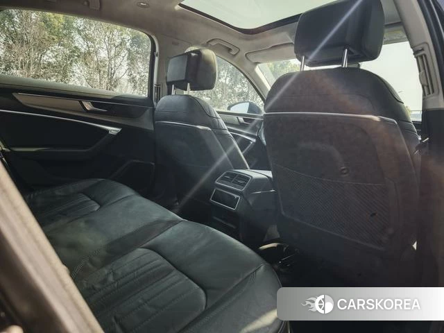 Audi A6L 2020 Черный из Китая, фото 5