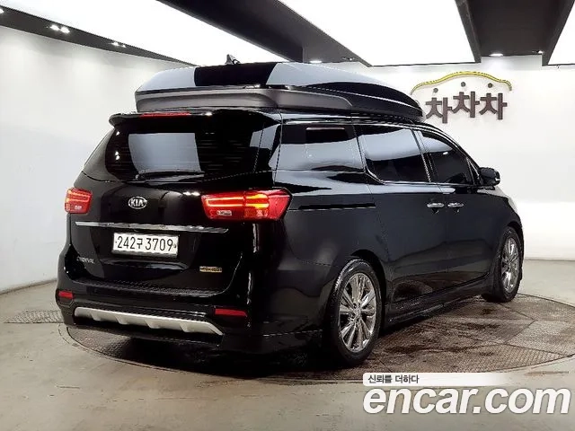 Kia The New Carnival id 2872713 из Кореи 12