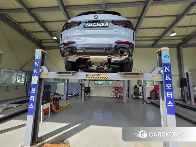 BMW X3 (G01) 2024 Небесно-голубой из Кореи, фото 2