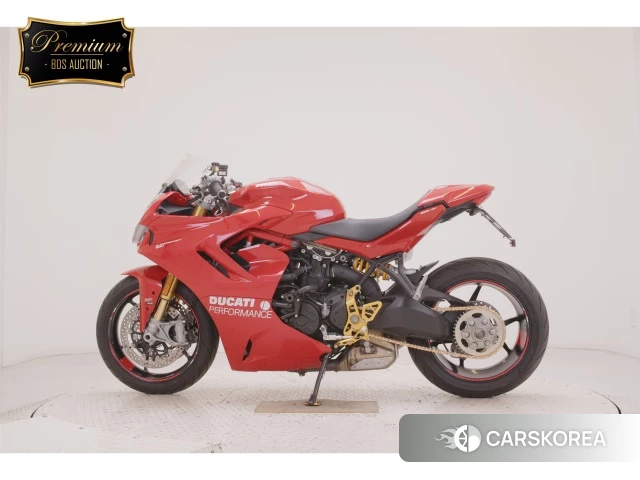 Ducati SUPERSPORT S 2021 из Японии