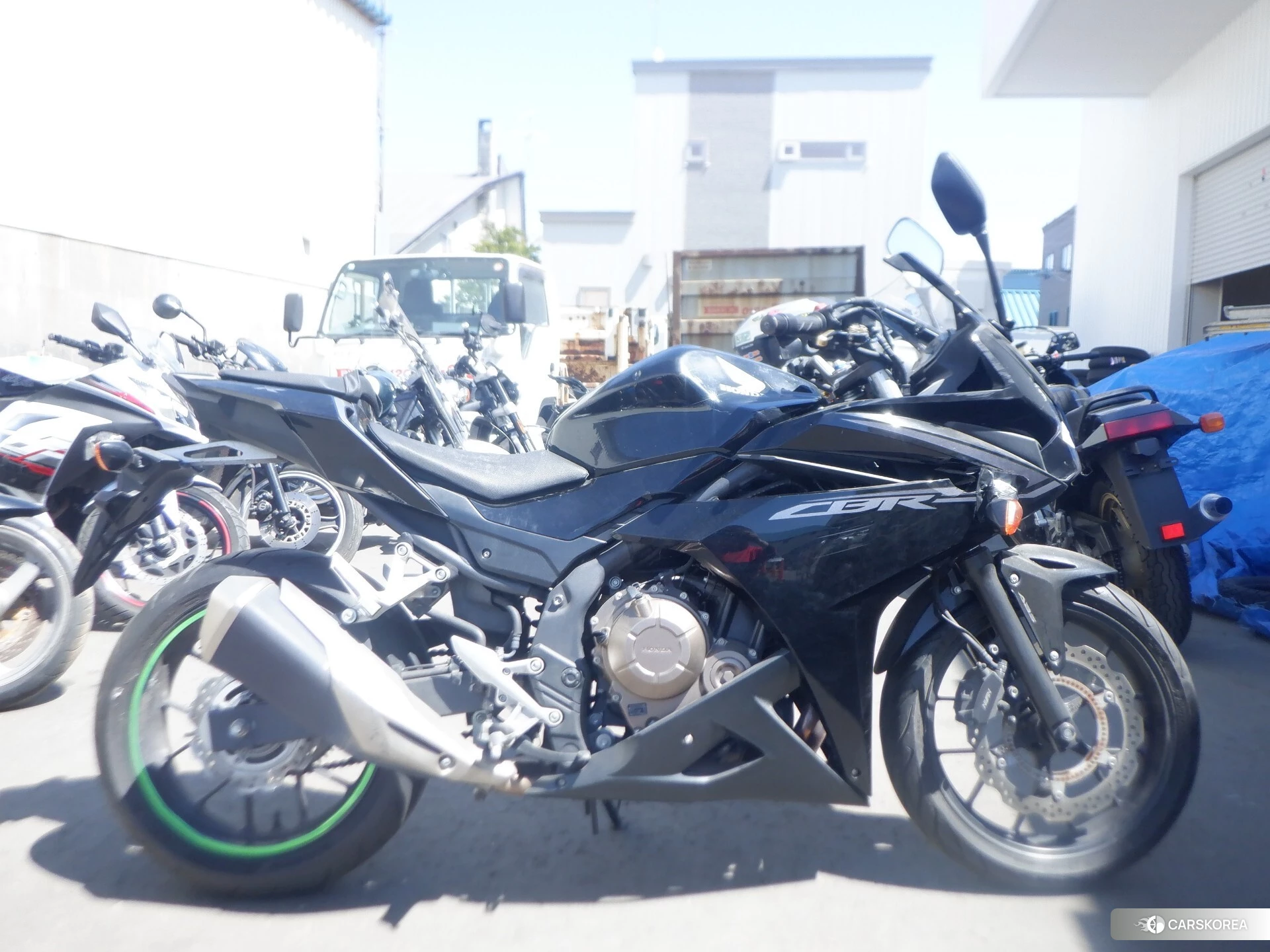 Проданный Honda CBR400R ABS 2017 из Японии