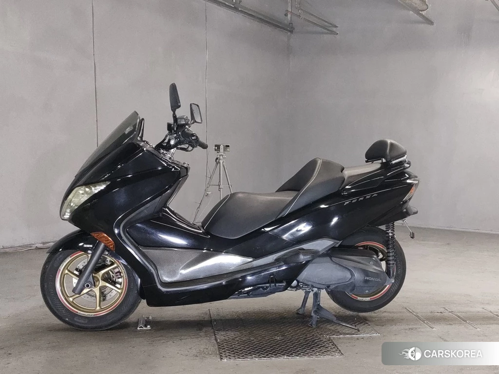 Проданный Honda FORZA Z 2010 из Японии, фото 2
