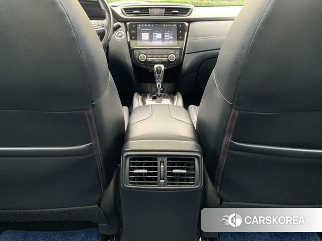 Nissan Qijun id 4261818 из Китая 12