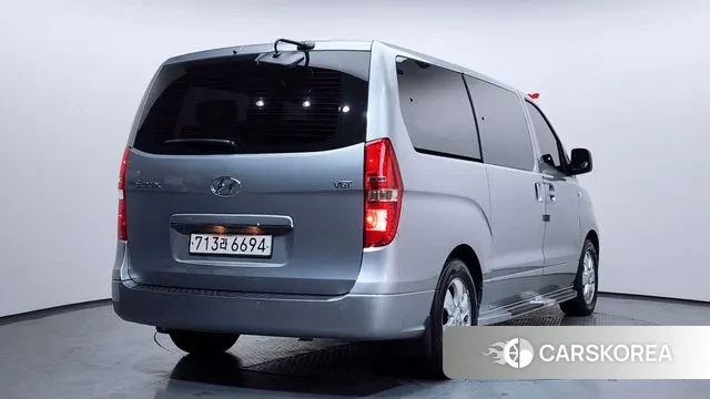Hyundai The New Grand Starex id 3573636 из Кореи 12