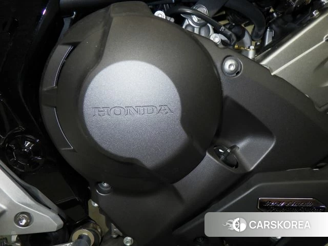 Engine photo